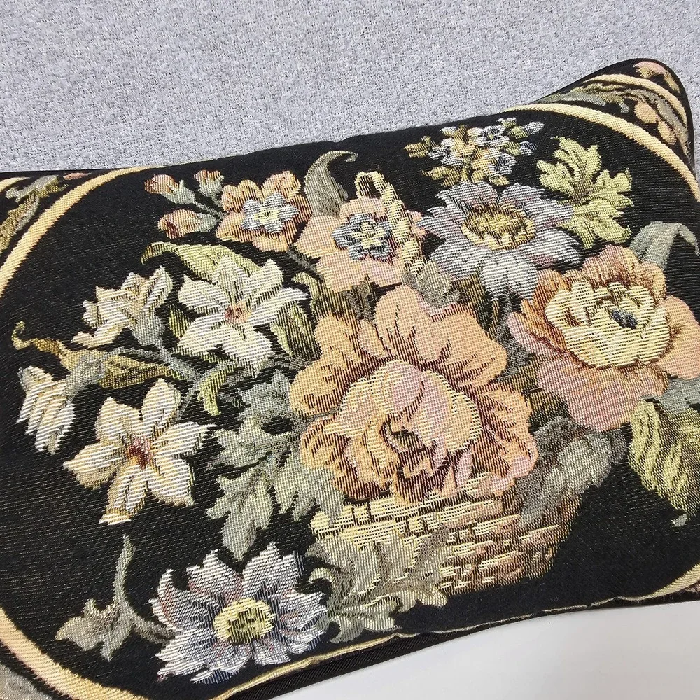 Floral VTG Tapestry Throw Pillow Old World Victorian Cottage Granny Country 13x9